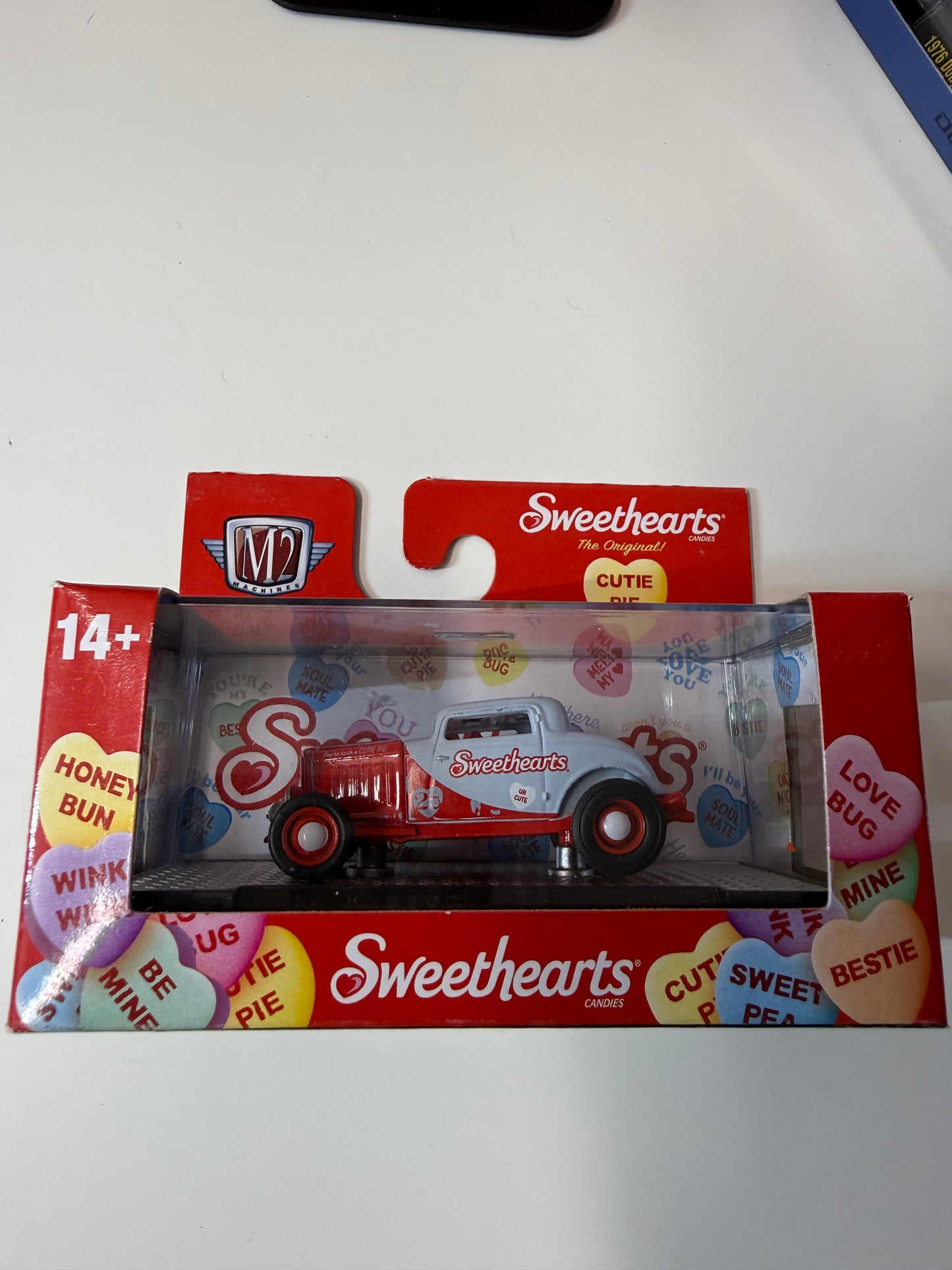 M2 machines, sweethearts 1932 Ford