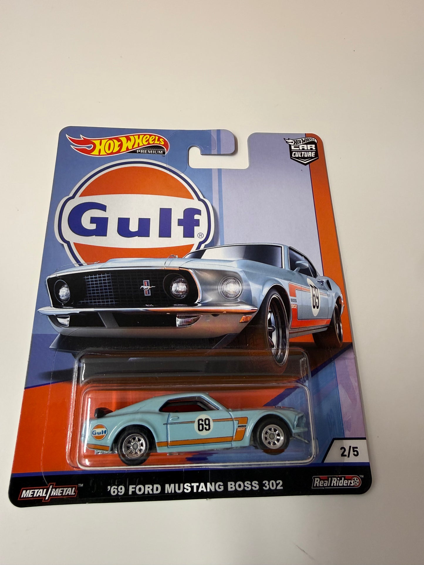 Hot wheels premium 1969 Ford Mustang boss 302