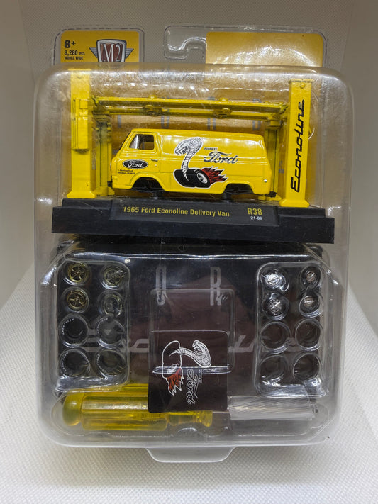 M2 machine machines 1969 Ford Econoline delivery van model kit
