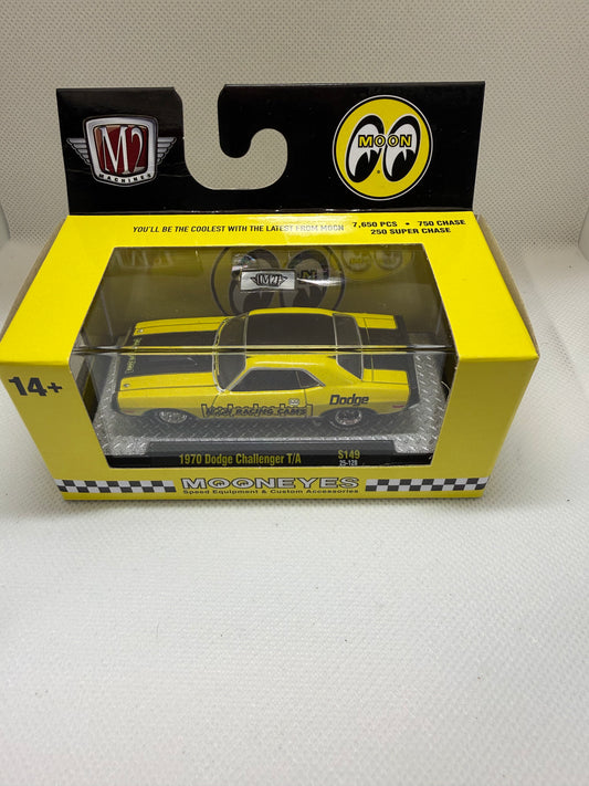 M2 machines mooneyes 70 challenger